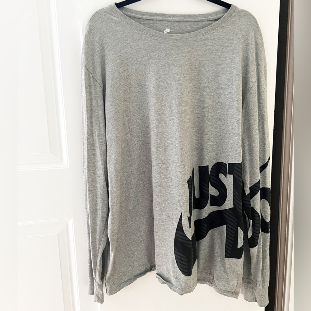 Nike -Just Do It Long Sleeve Tshirt - Size Men's 2XL